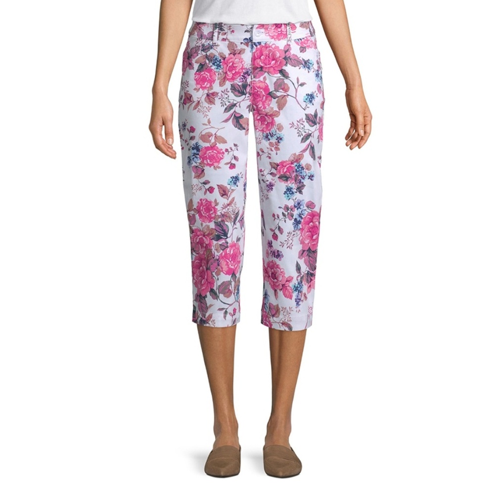St' Johns Bay Floral Capri's